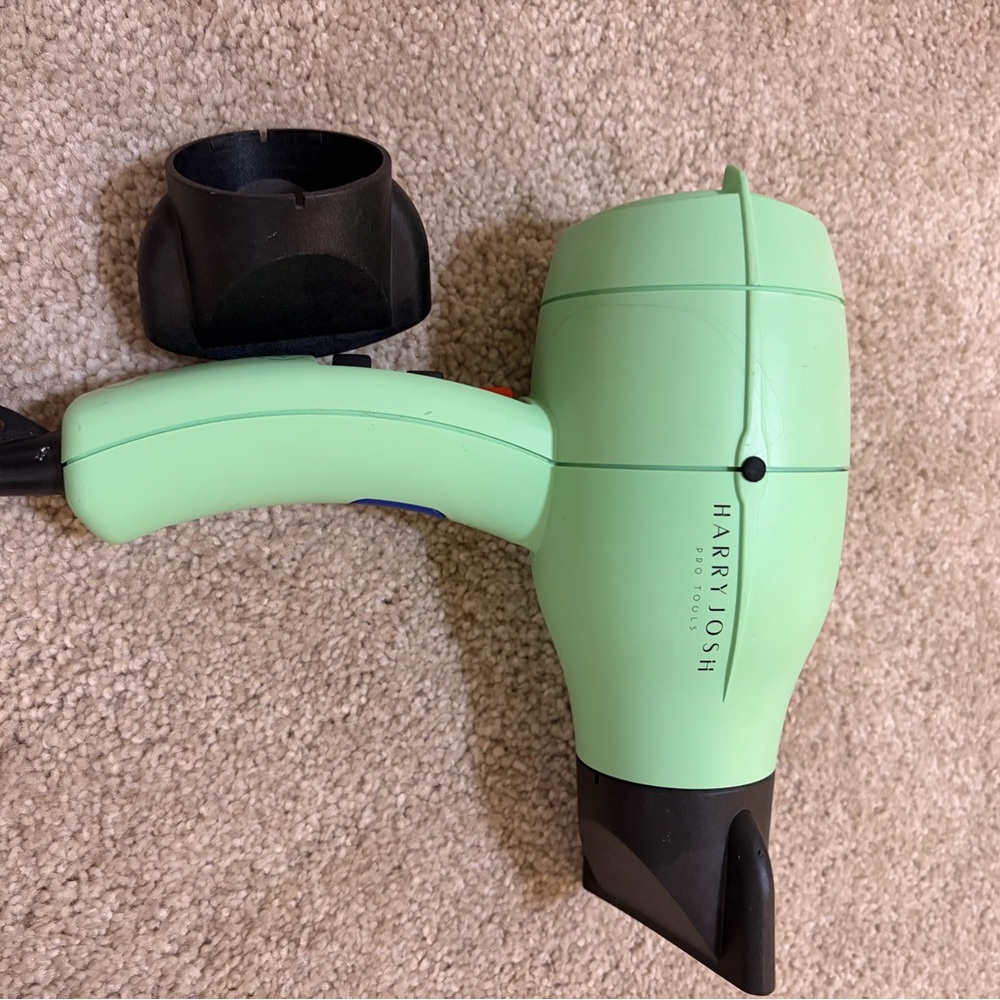 Harry Josh blow dryer